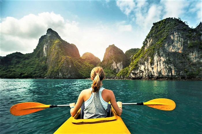 attractions halong bay top 15 halong bay must-sees halong bay kayak